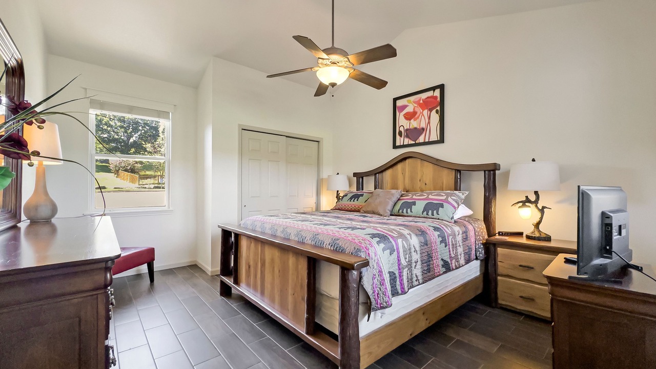 Photo of Bedroom in Camdenton