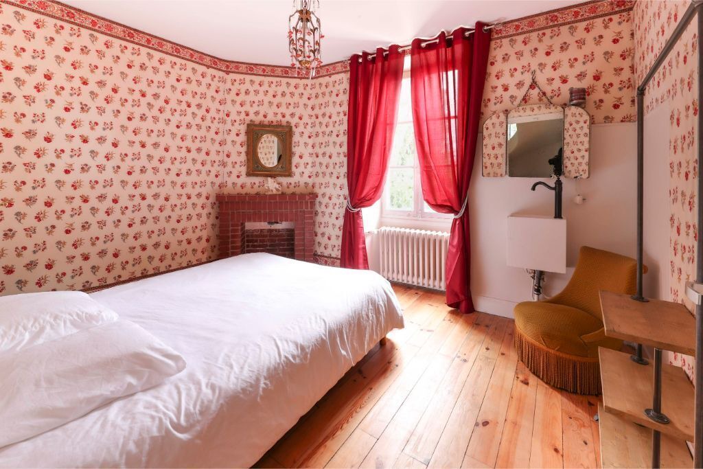 Photo of Bedroom in Villecerf