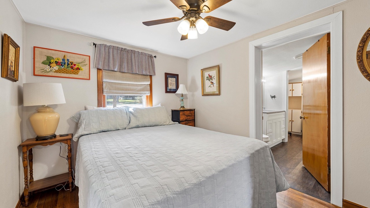 Photo of Bedroom in Clifton