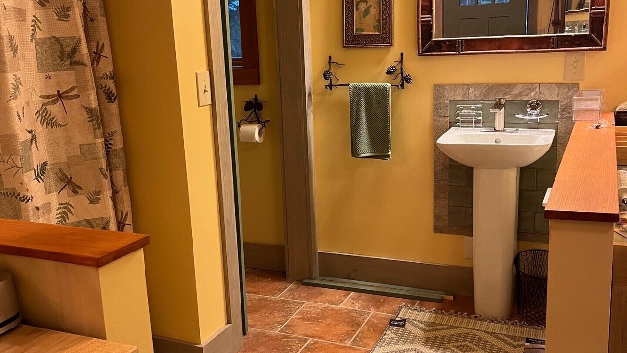 Photo of Bathroom in Saranac Lake