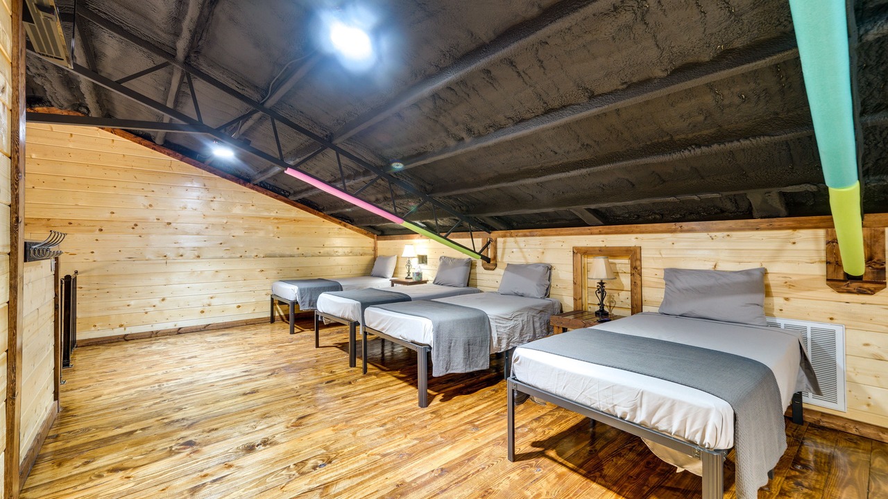 Photo of Bedroom in Golden