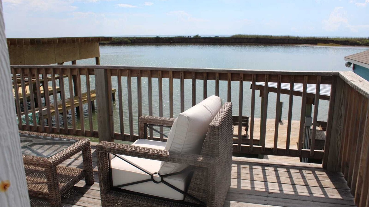 Photo of Patio Balcony in Cedar Lane