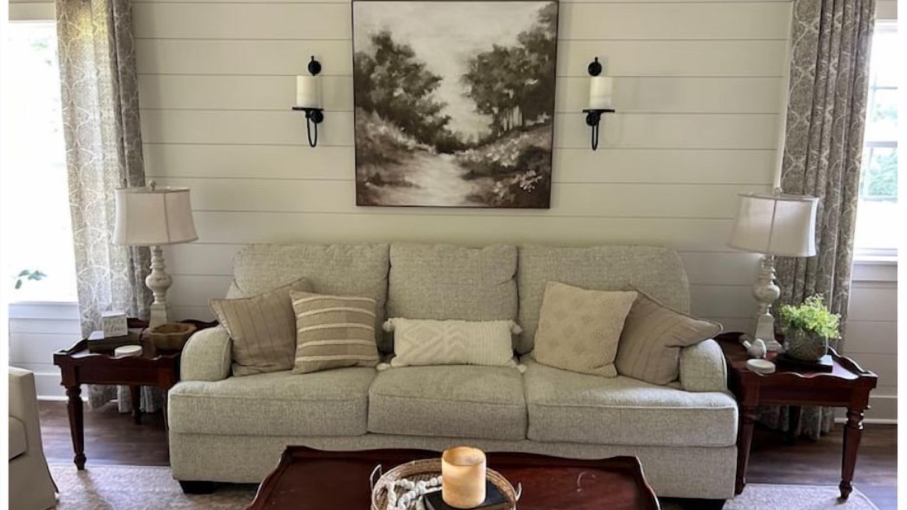 Photo of Livingroom in Petal
