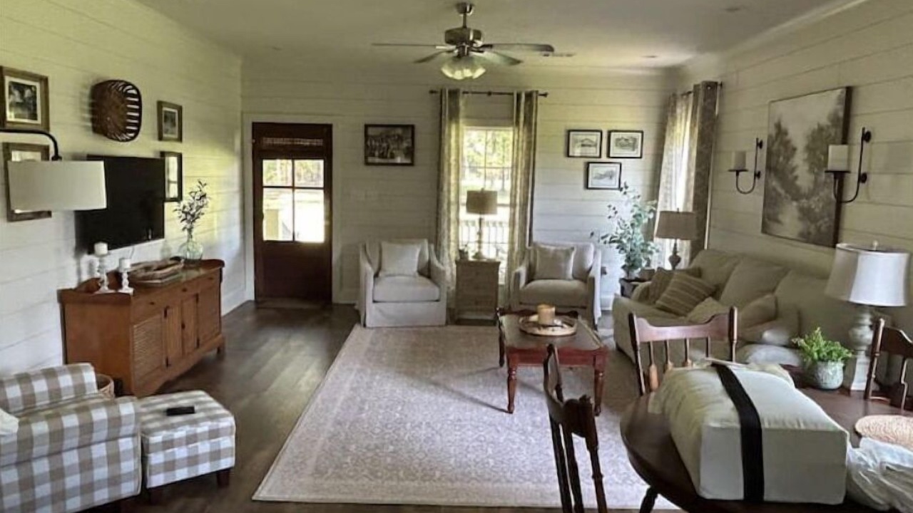 Photo of Livingroom in Petal