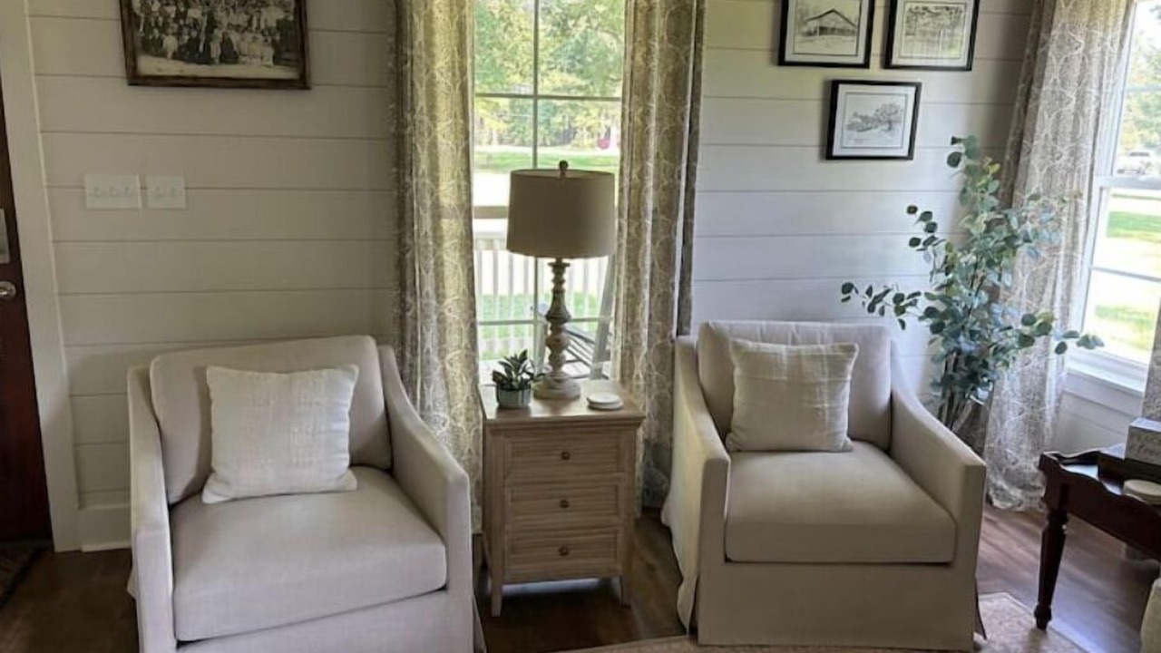 Photo of Livingroom in Petal