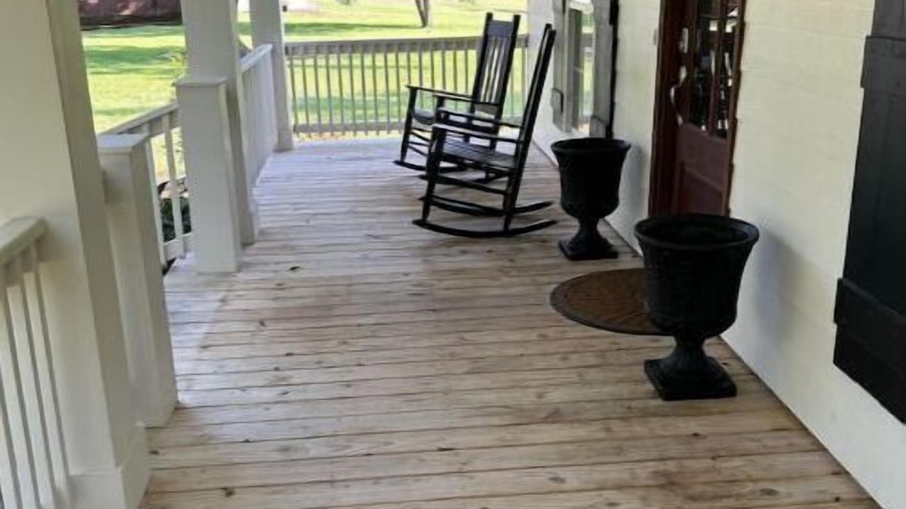Photo of Patio Balcony in Petal
