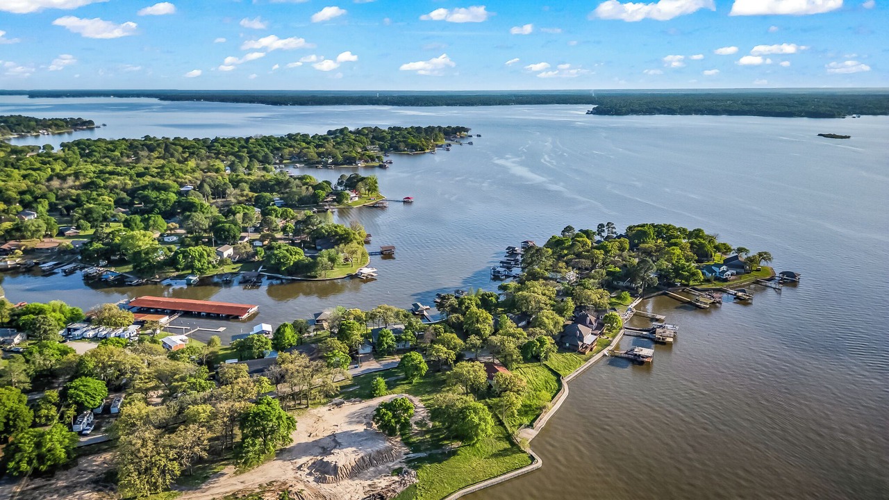 Photo of Outdoor in Gun Barrel City