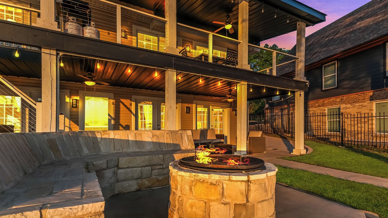 Photo of Patio Balcony in Gun Barrel City