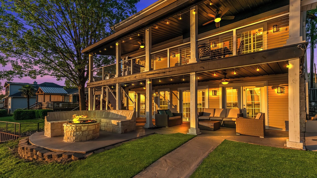 Photo of Patio Balcony in Gun Barrel City