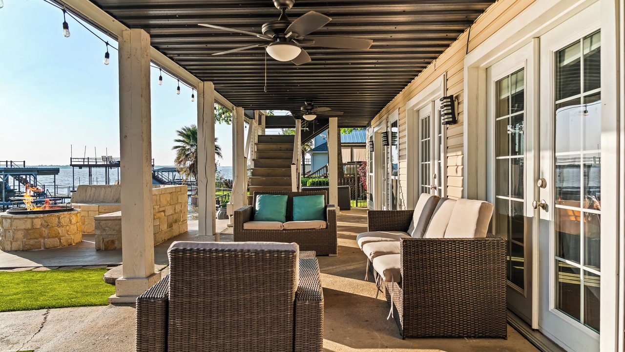 Photo of Patio Balcony in Gun Barrel City