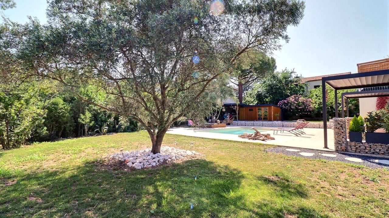 Photo of Outdoor in Clermont-l'Herault