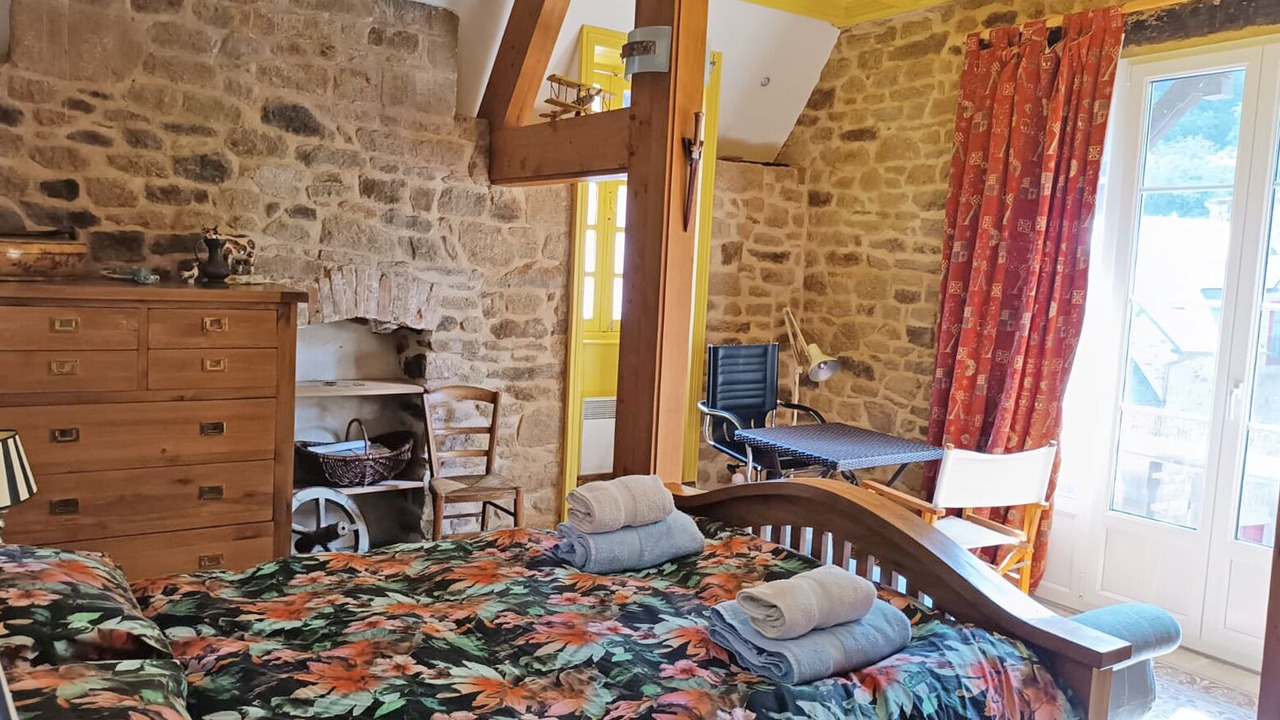 Photo of Bedroom in Lehon