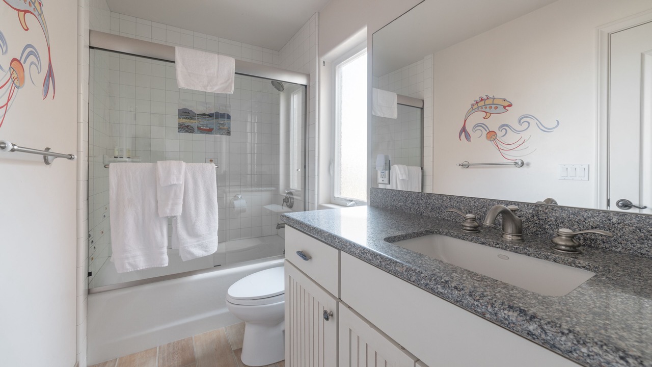 Photo of Bathroom in Mission Beach