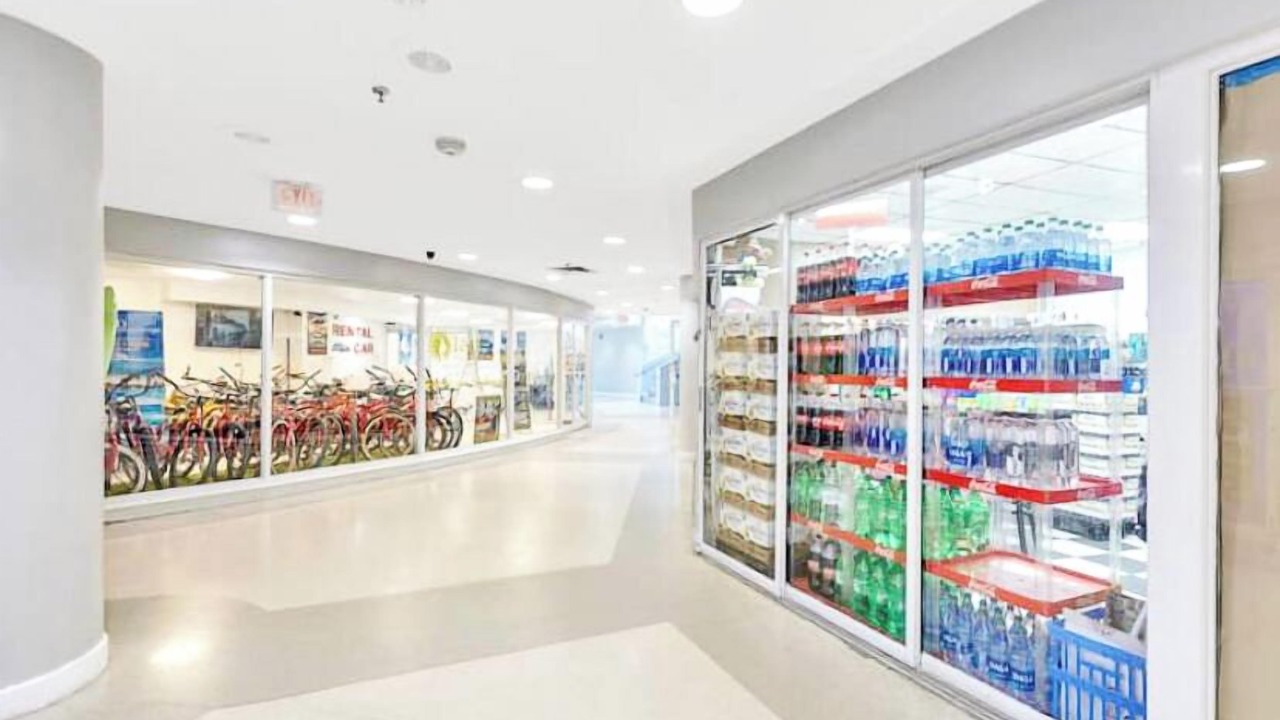 Photo of Others in Mid Beach