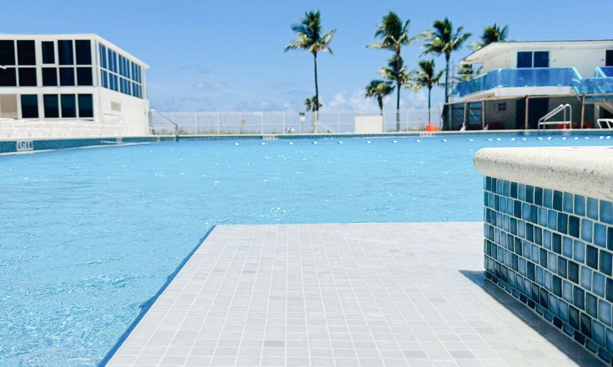 Photo of Others in Mid Beach