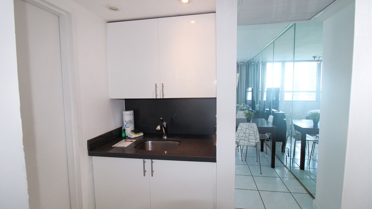 Photo of Others in Mid Beach