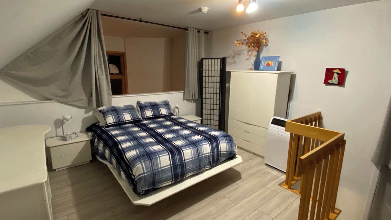 Photo of Bedroom in St-Adolphe-d'Howard