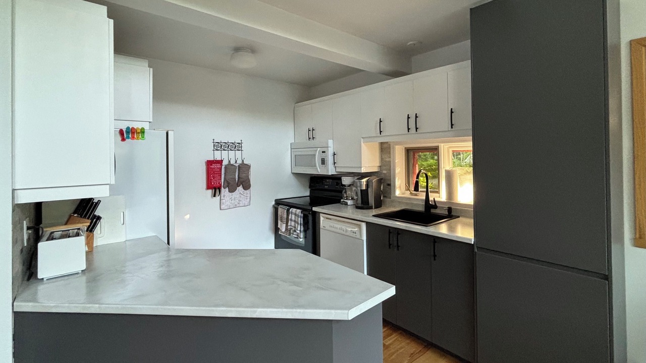 Photo of Kitchen in St-Adolphe-d'Howard