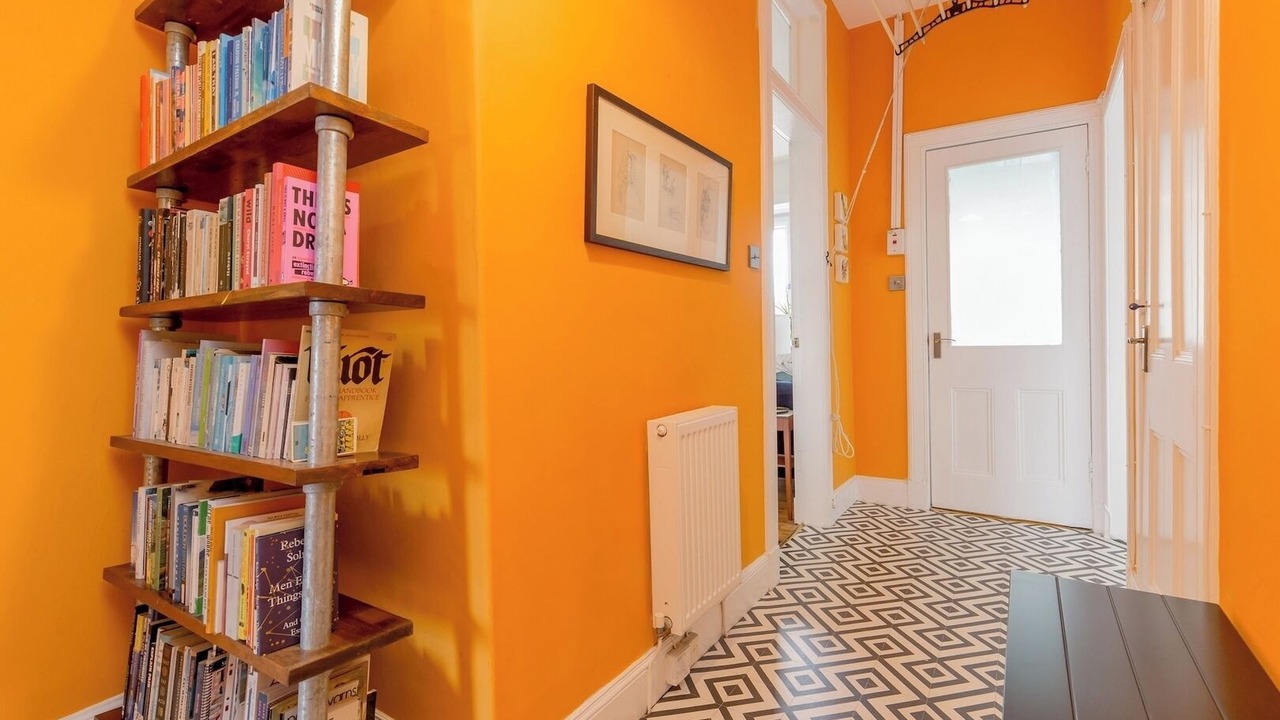 Photo of Others in Bonnington