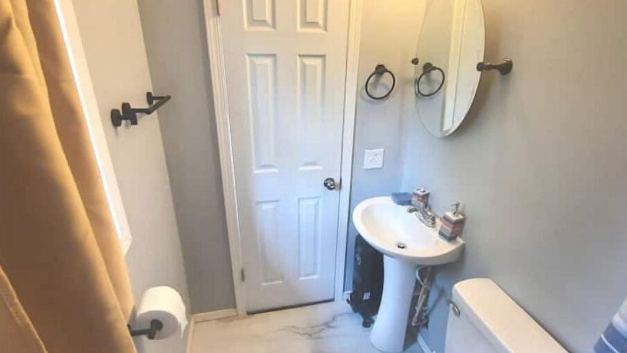 Photo of Bathroom in West Columbus