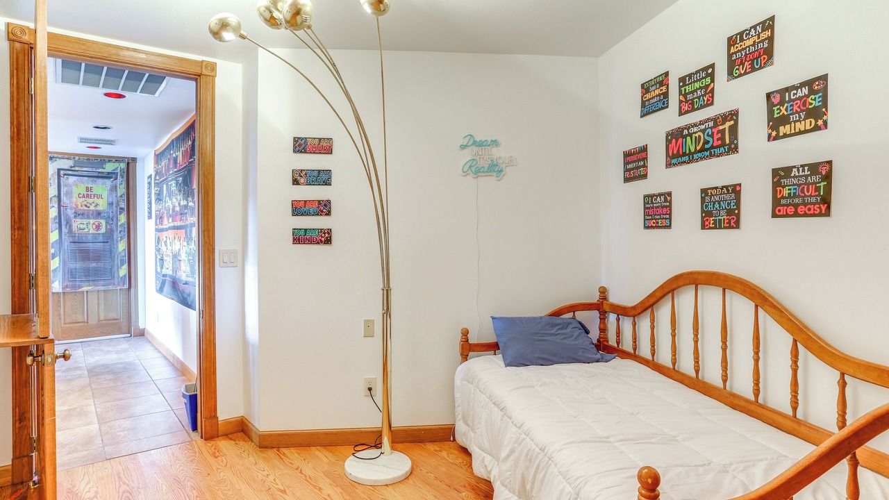 Photo of Bedroom in Fairfield Bay