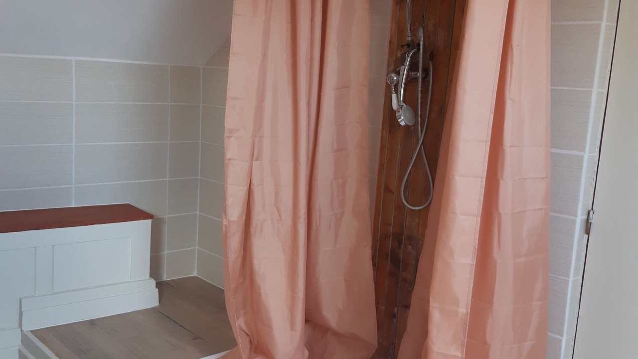Photo of Bathroom in Beaulieu-sur-Layon
