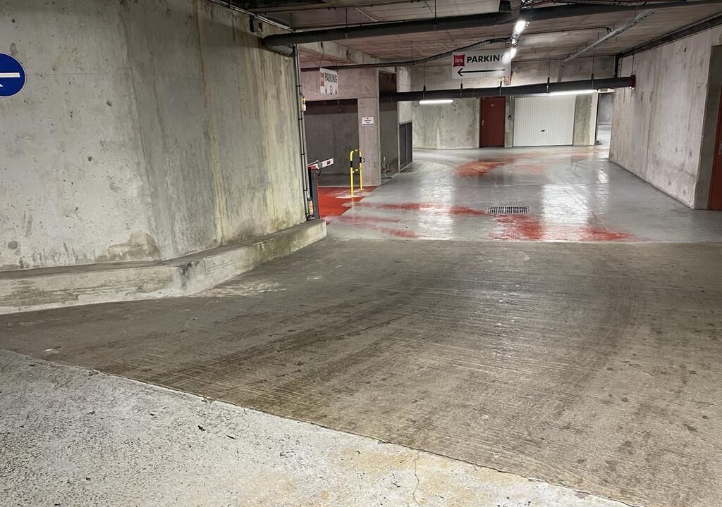 Photo of Others in Etampes