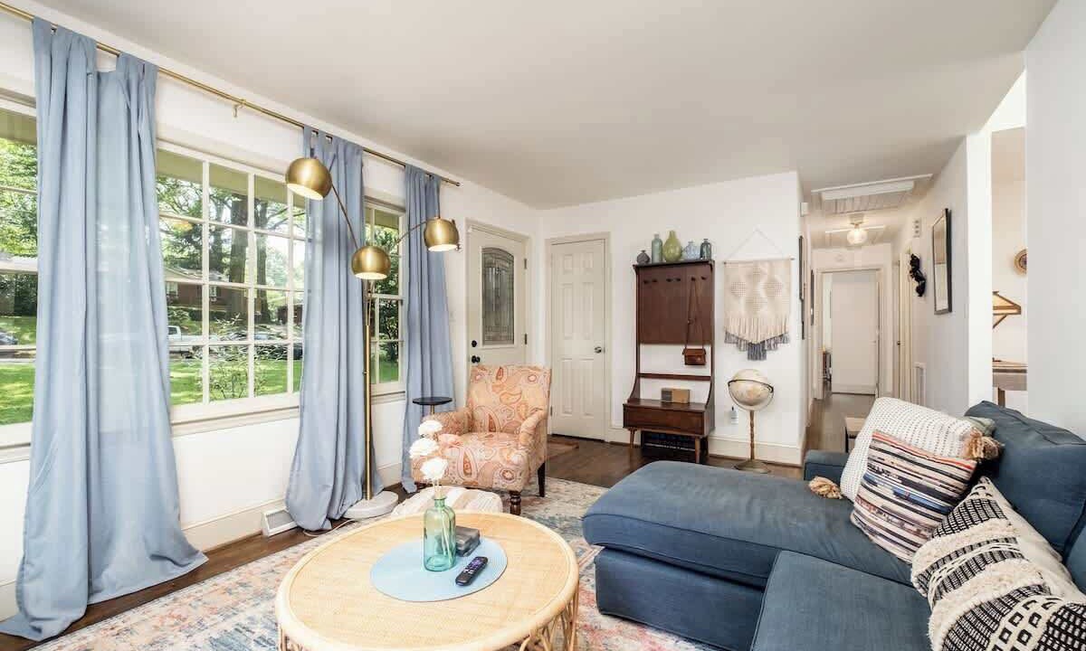 Photo of Livingroom in Charlotte