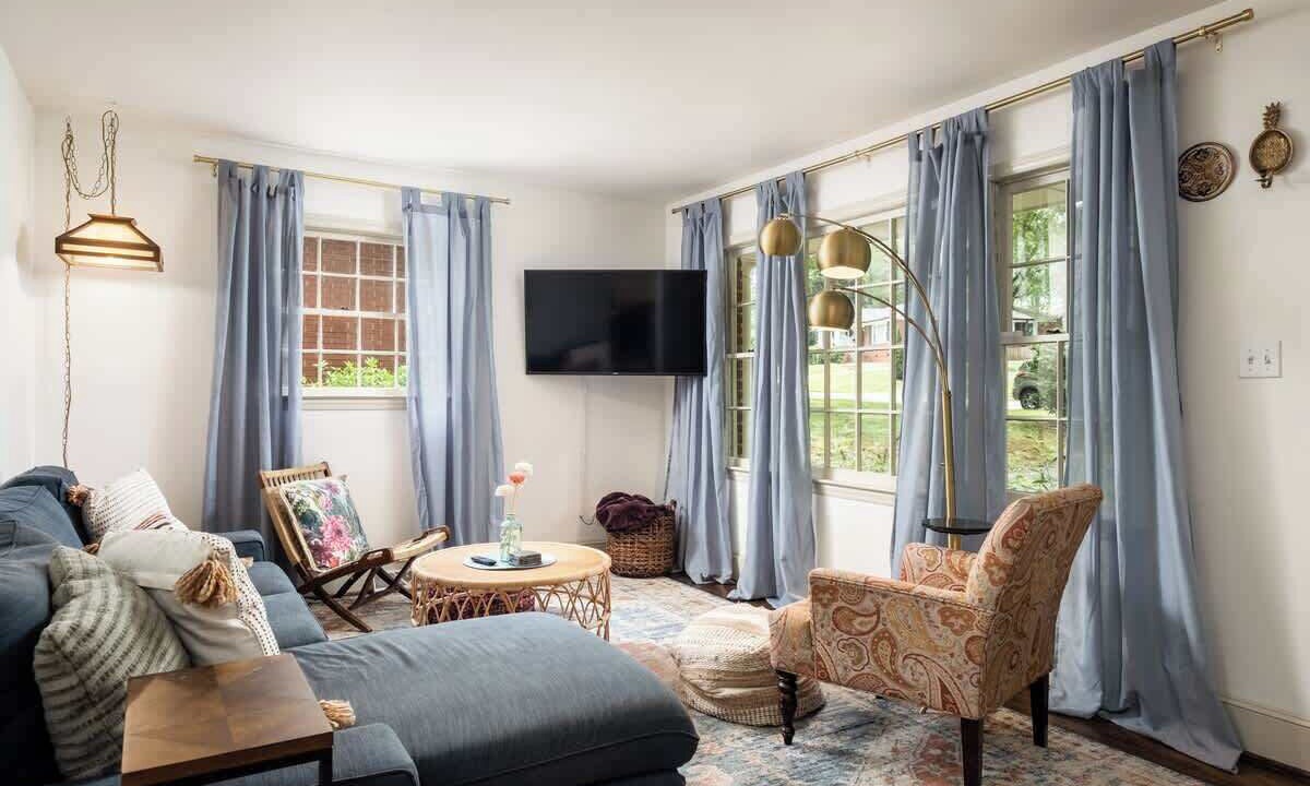 Photo of Livingroom in Charlotte