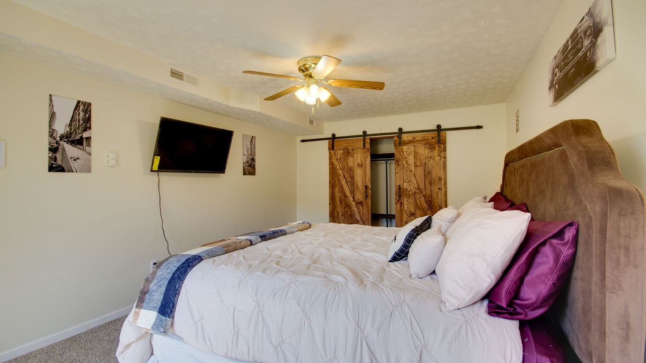 Photo of Bedroom in Waynesville