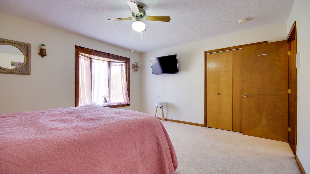 Photo of Bedroom in Waynesville