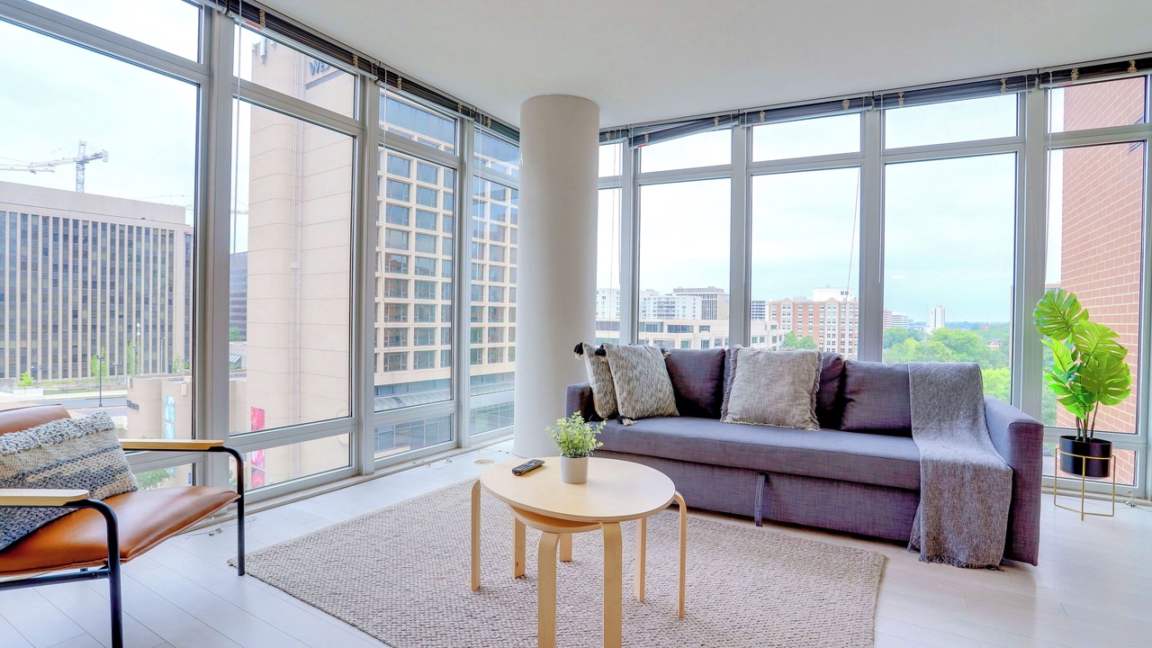 Photo of Livingroom in Aurora Highlands