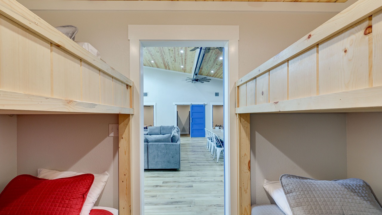 Photo of Bedroom in Glenwood