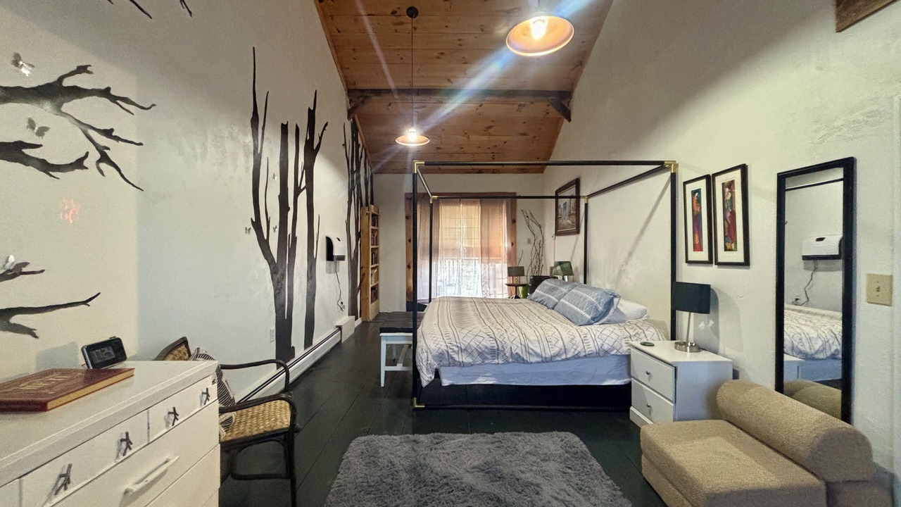 Photo of Bedroom in Jefferson