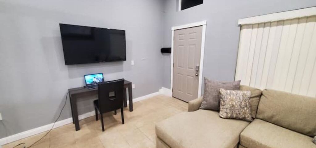 Photo of Others in Upper Telegraph