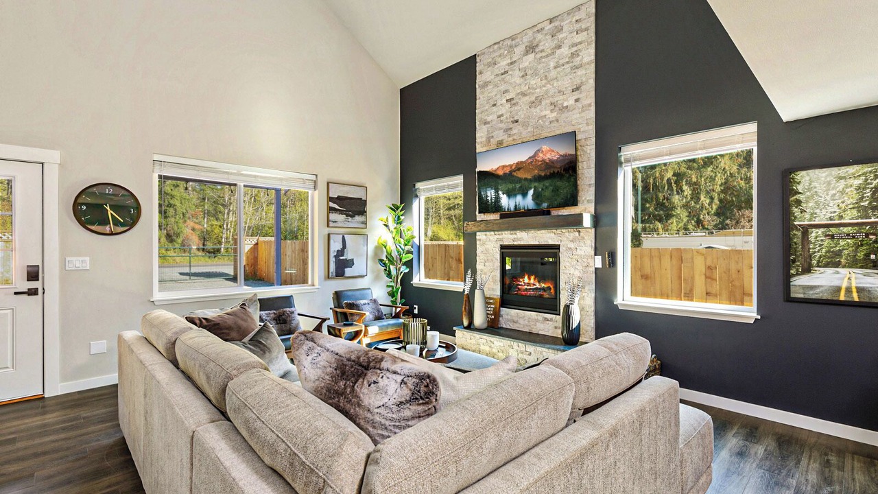 Photo of Livingroom in Paradise Estates