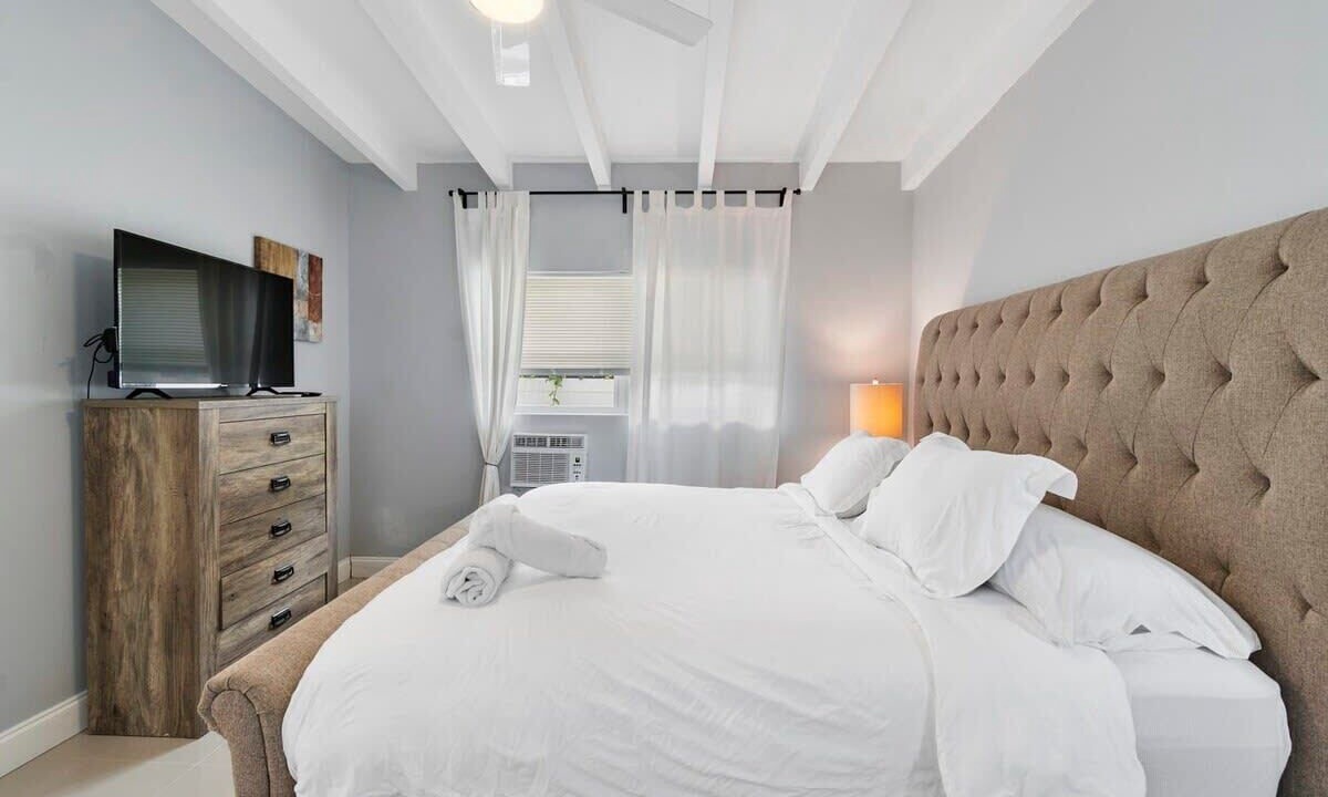 Photo of Bedroom in Dolphin Isles