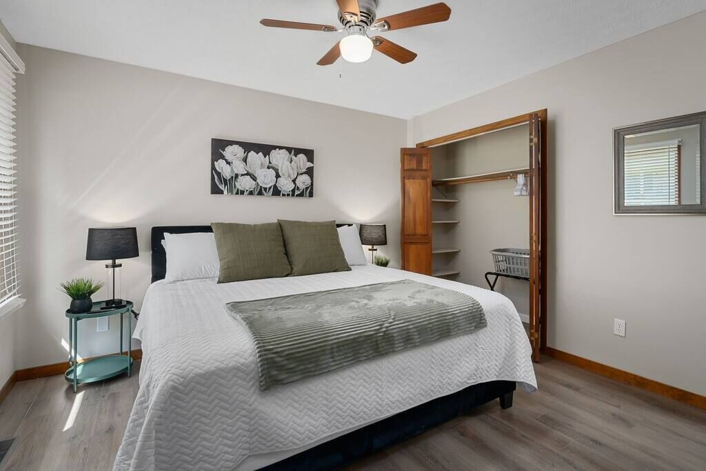 Photo of Bedroom in St. Peters