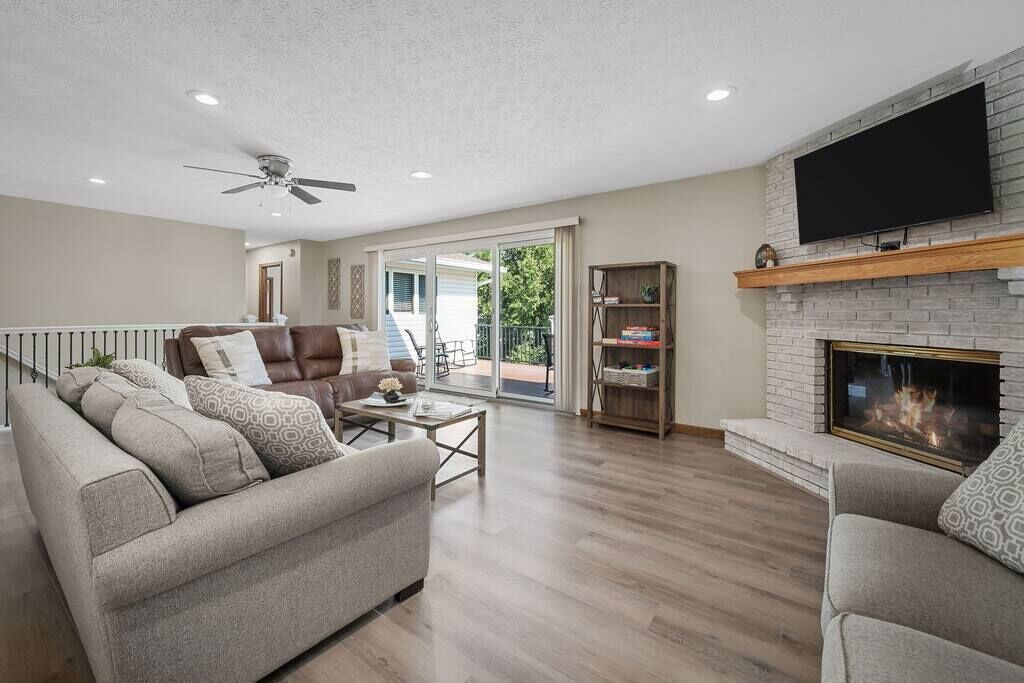 Photo of Livingroom in St. Peters
