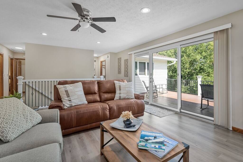 Photo of Livingroom in St. Peters