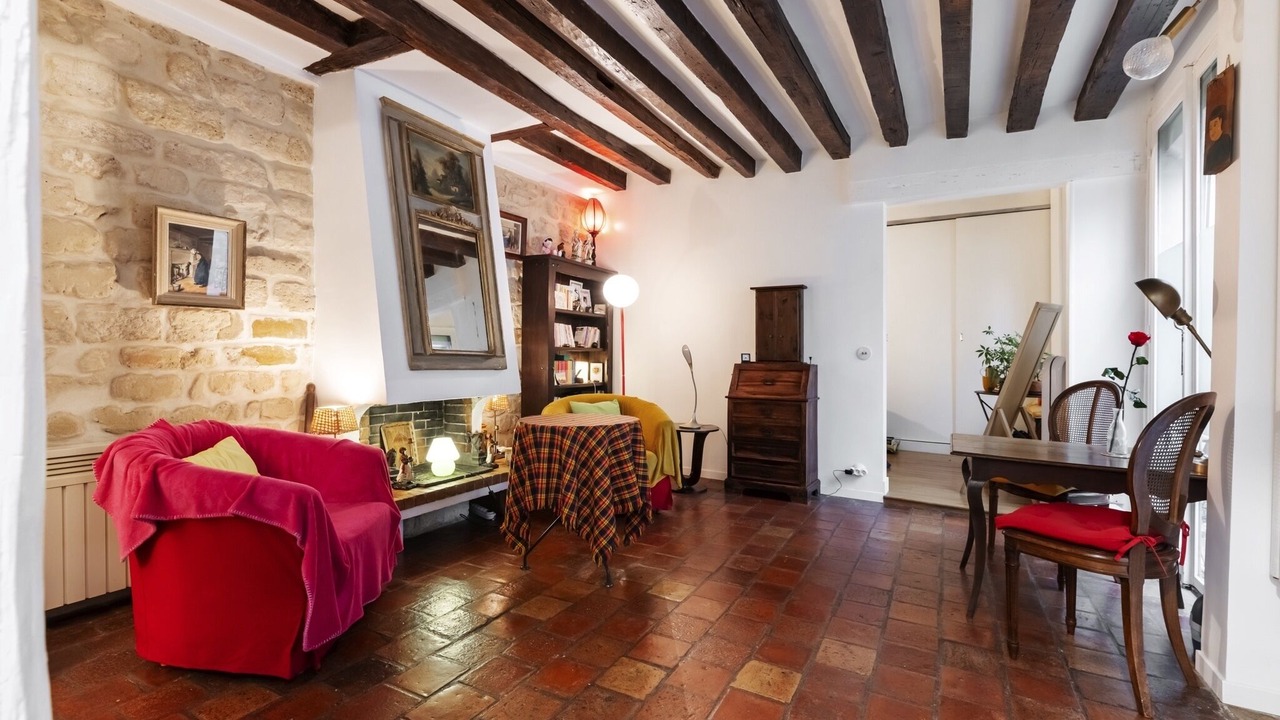 Photo of Livingroom in Arts-et-Metiers