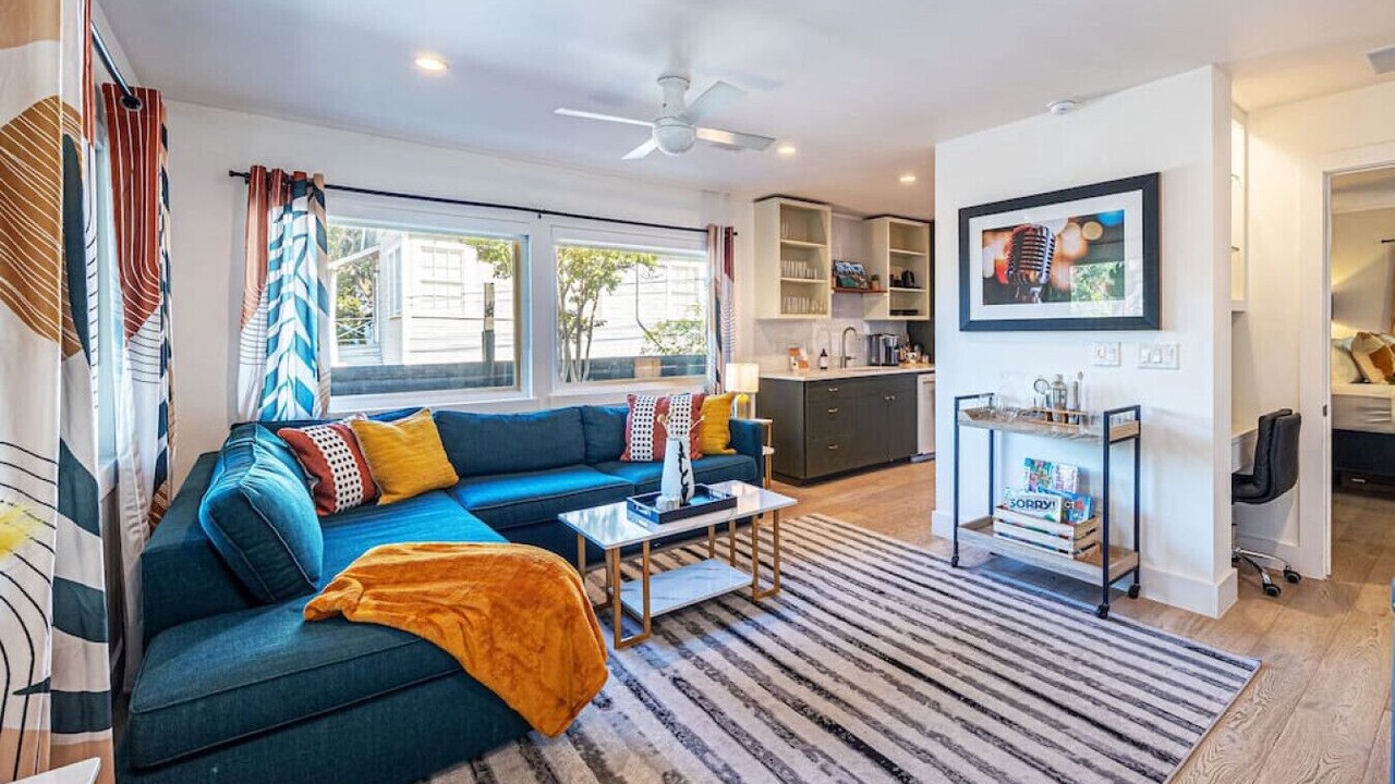 Photo of Livingroom in Travis Heights