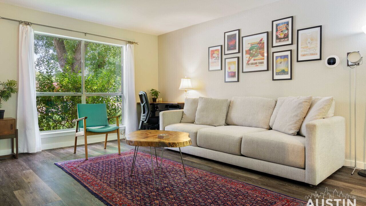Photo of Bedroom in Franklin Park