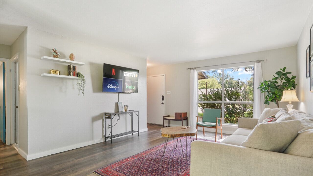 Photo of Bedroom in Franklin Park