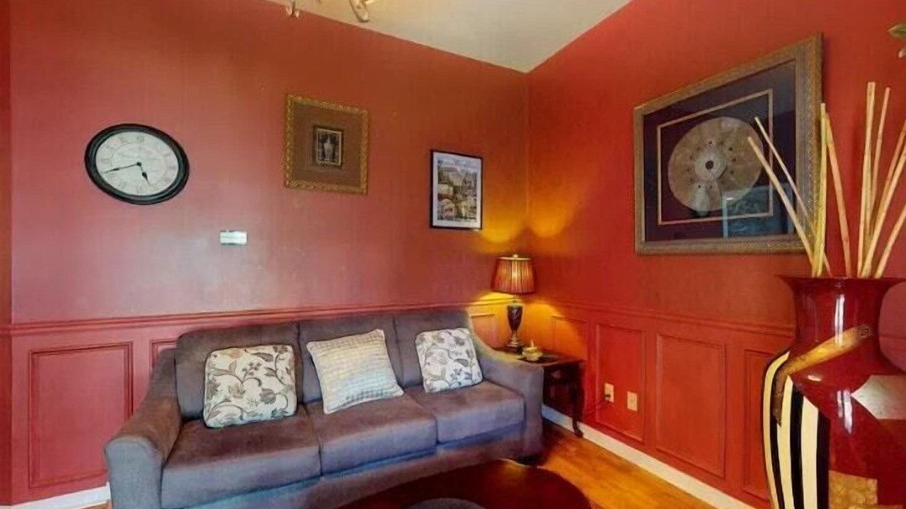 Photo of Livingroom in Eureka Springs Historic District