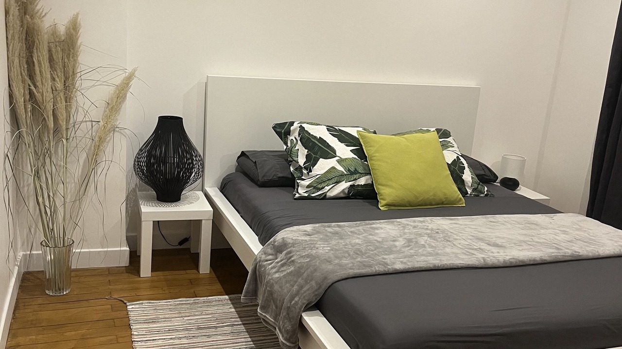 Photo of Bedroom in Richard Vitton - Chambovet