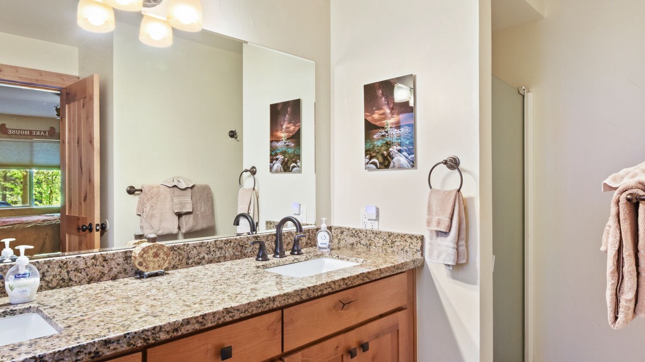 Photo of Bathroom in Kings Beach