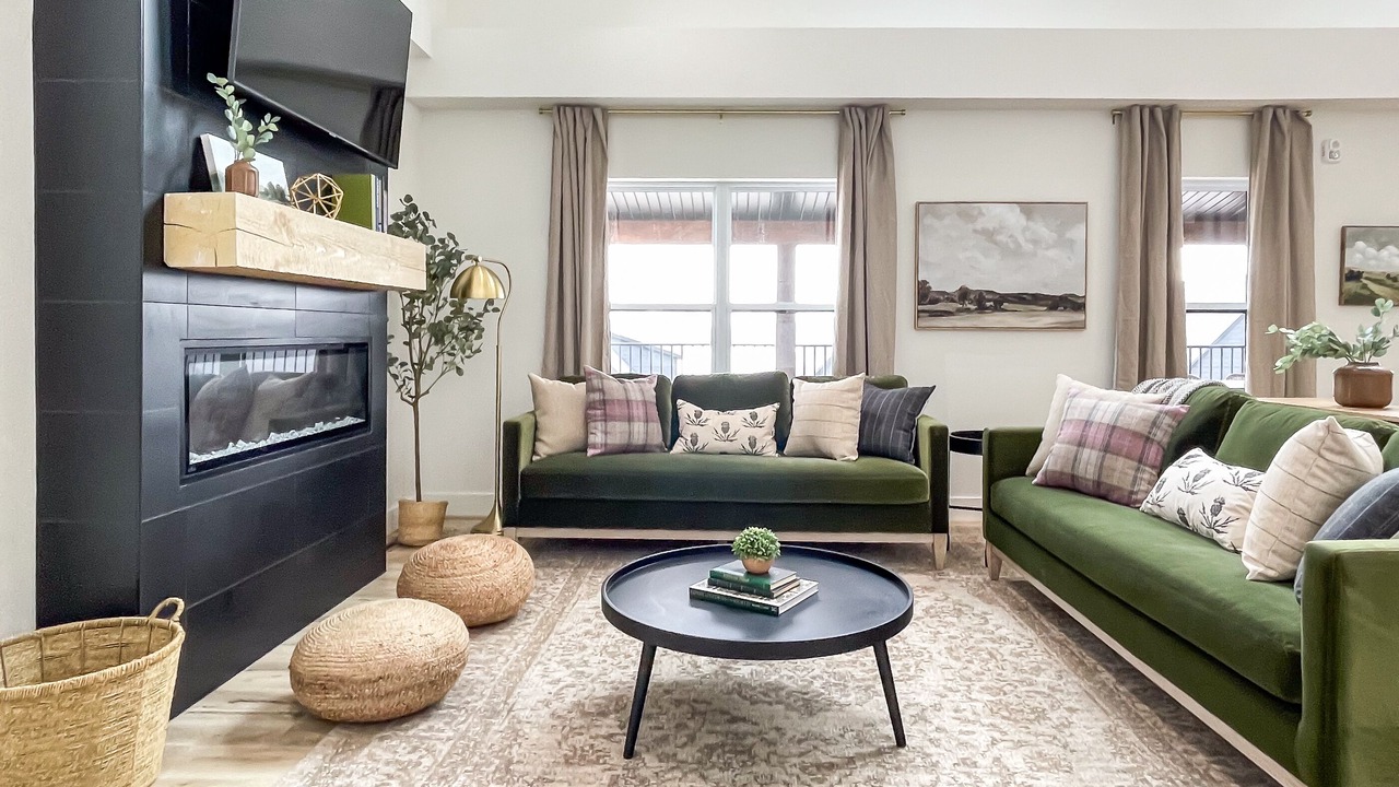 Photo of Livingroom in Hollister