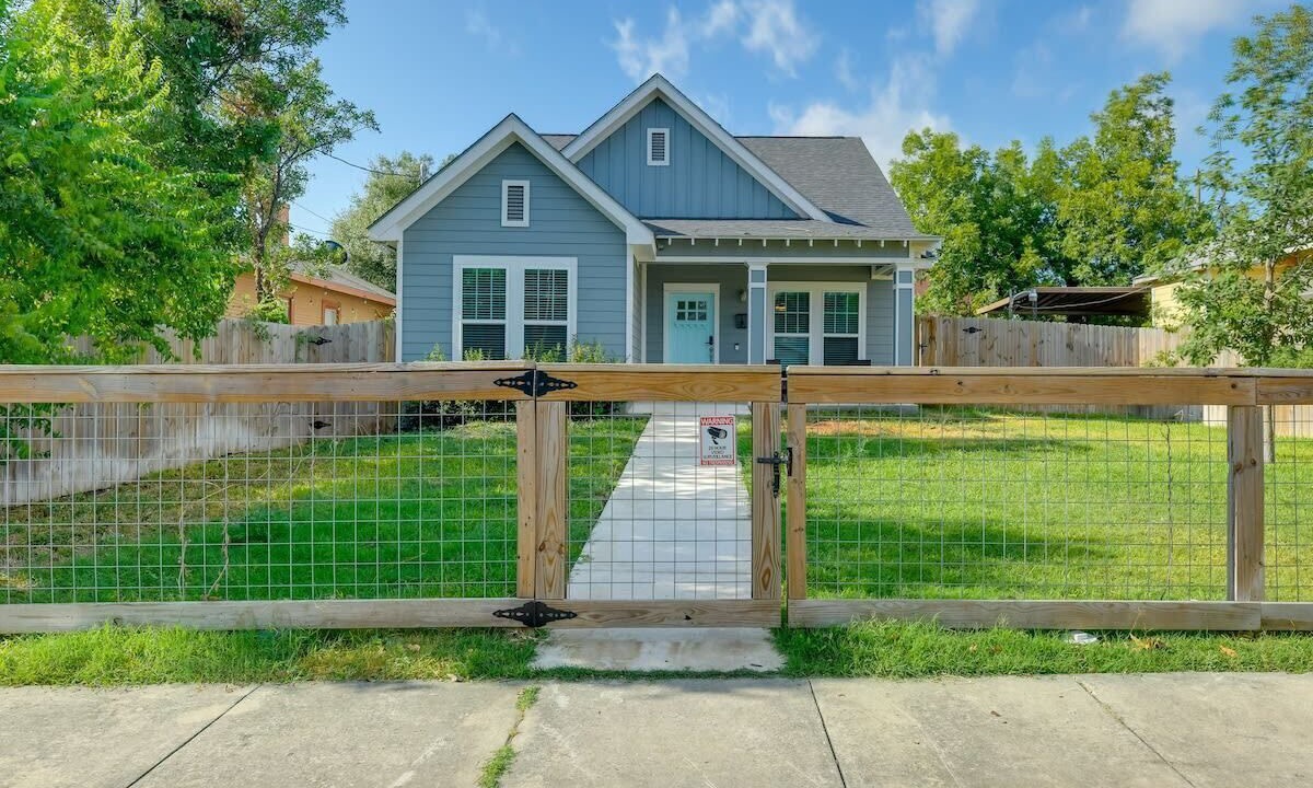 Photo of Outdoor in Eastside Promise Neighborhood