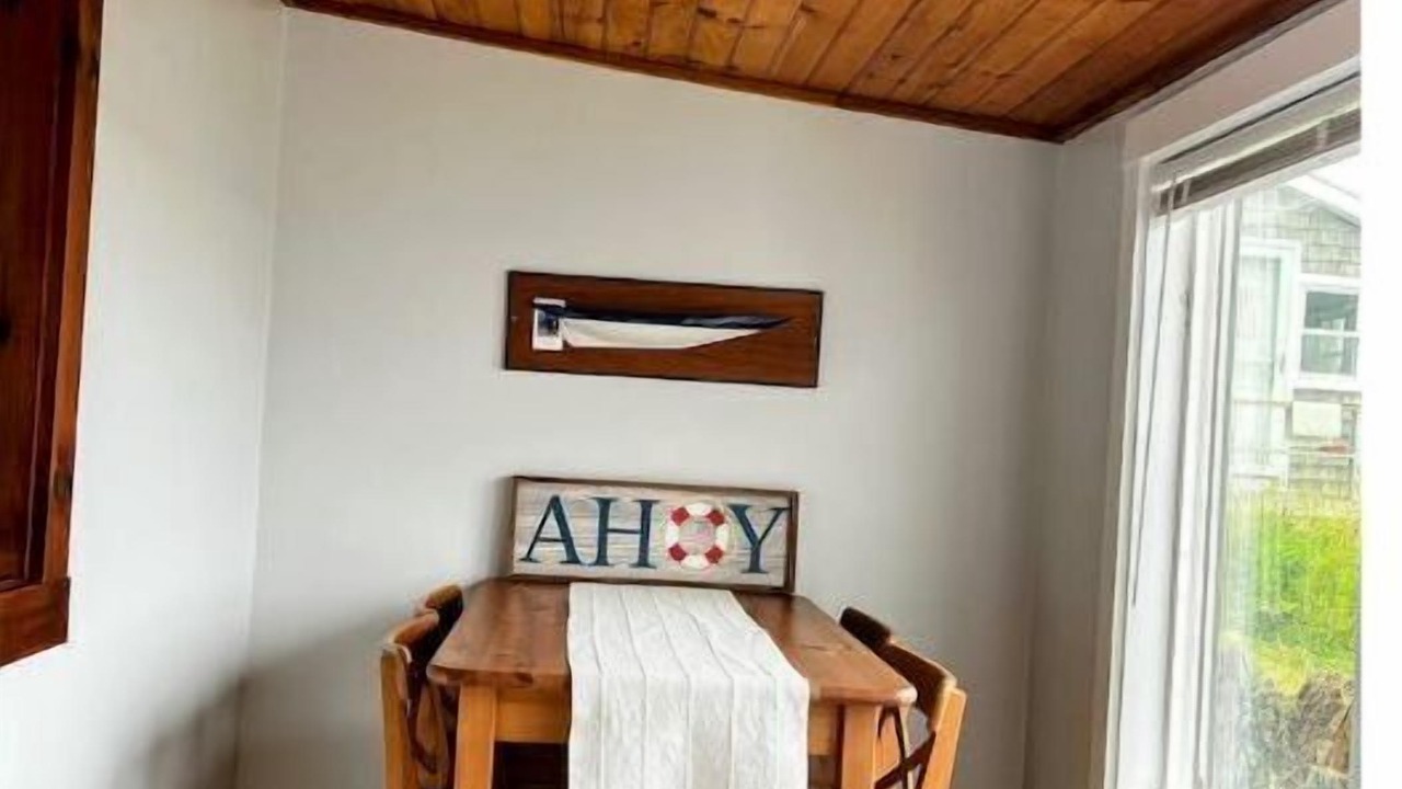 Photo of Bedroom in Buzzards Bay